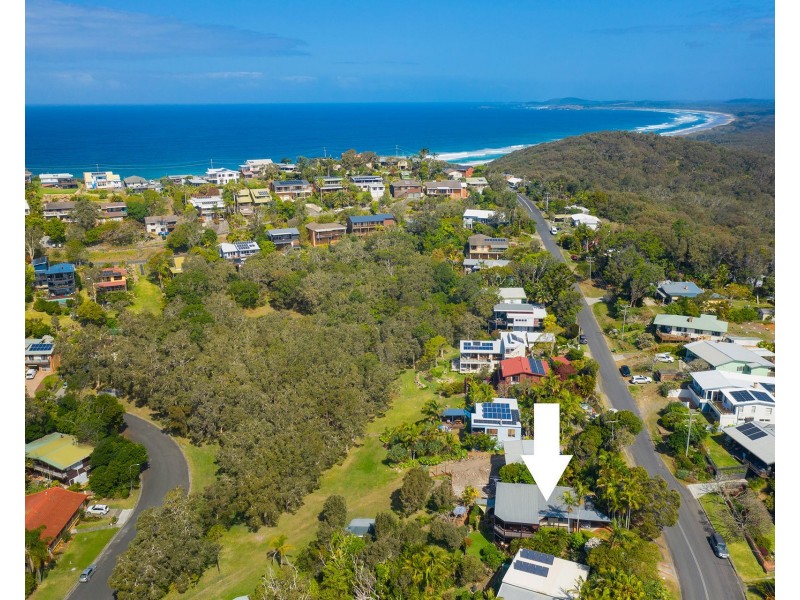 10 Skyline Crescent, Crescent Head NSW 2440