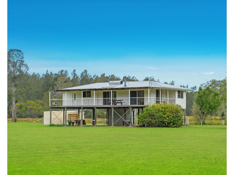 445 Maria River Road, Crescent Head NSW 2440