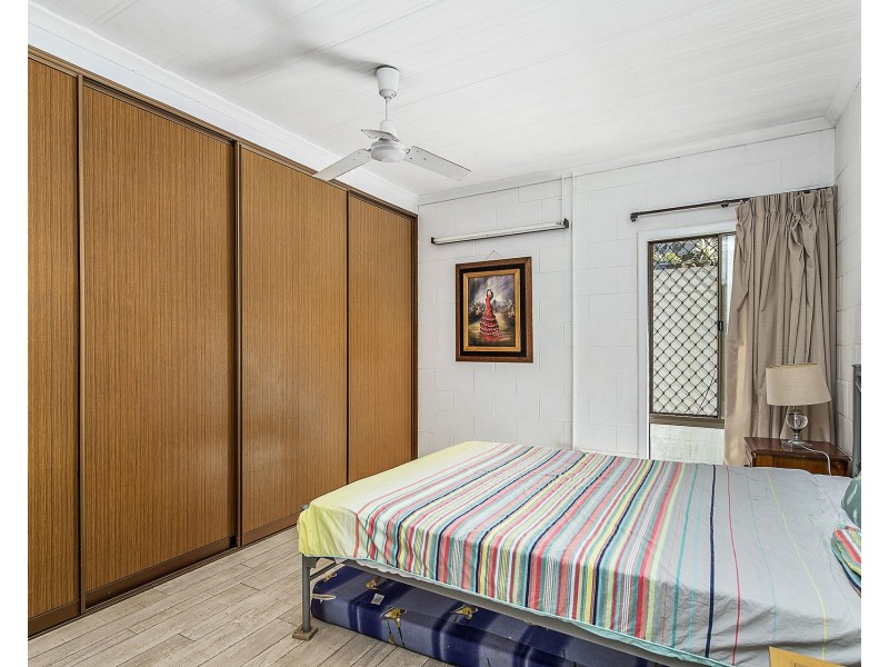 15 Scott Street, Crescent Head NSW 2440