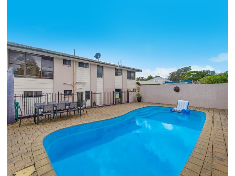 6 Pacific Street, Crescent Head NSW 2440