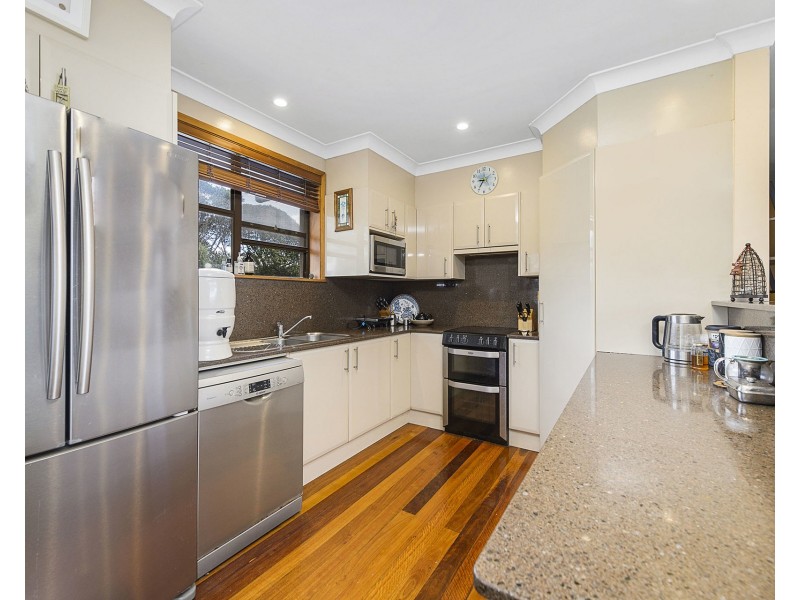 6 Pacific Street, Crescent Head NSW 2440