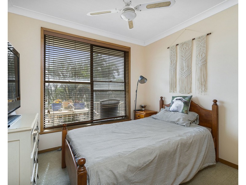 6 Pacific Street, Crescent Head NSW 2440