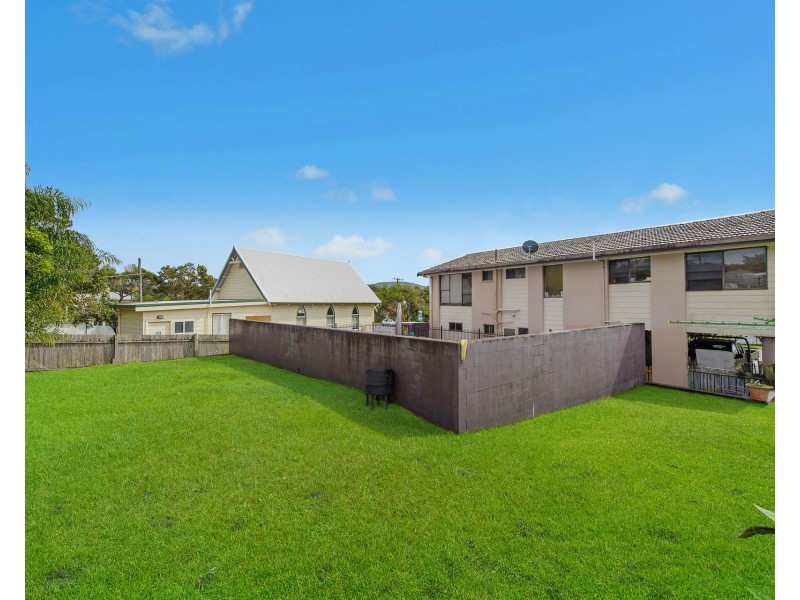 6 Pacific Street, Crescent Head NSW 2440