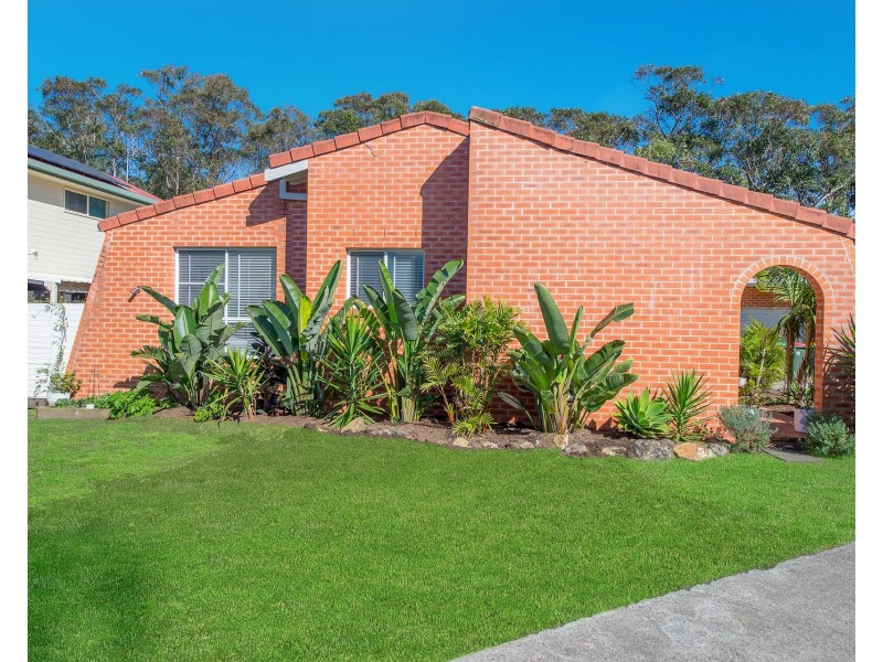1/10 Allman Place, Crescent Head NSW 2440