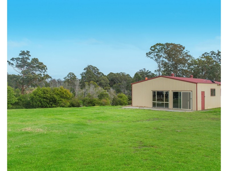 106 Ravenswood Road, Kundabung NSW 2441