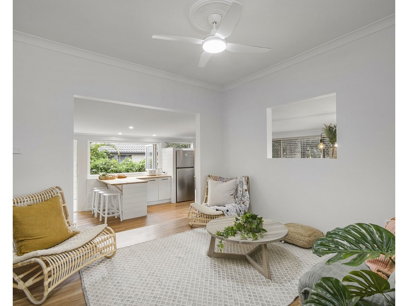 26 Pacific Street, Crescent Head NSW 2440