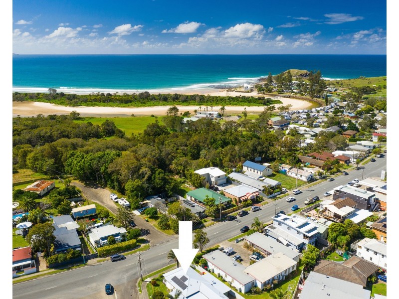 26 Pacific Street, Crescent Head NSW 2440