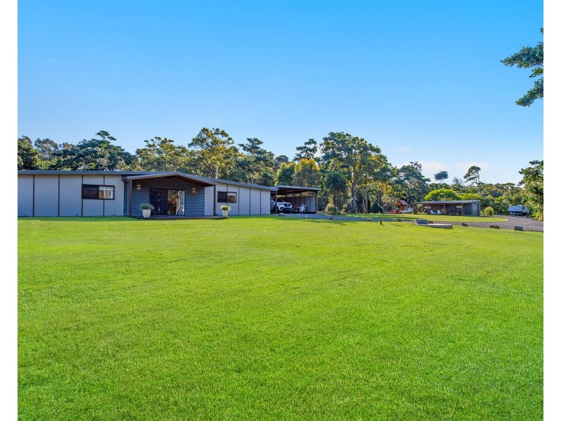 634 Point Plomer Road, Crescent Head NSW 2440