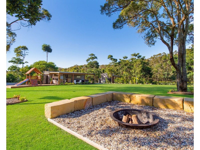 634 Point Plomer Road, Crescent Head NSW 2440