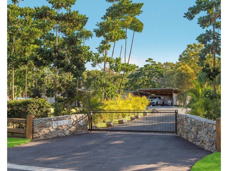 634 Point Plomer Road, Crescent Head NSW 2440