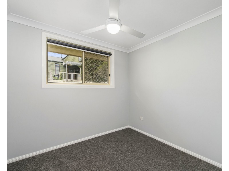 3 Richard Elrington Street, Crescent Head NSW 2440