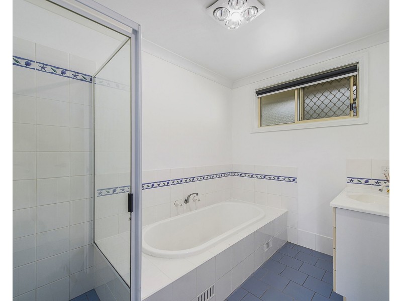 3 Richard Elrington Street, Crescent Head NSW 2440