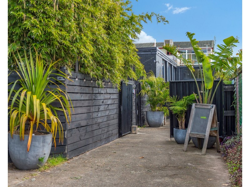 2/4 East Street, Crescent Head NSW 2440