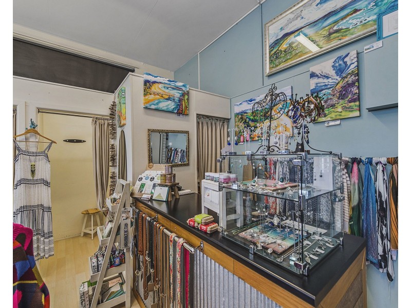 2/4 East Street, Crescent Head NSW 2440