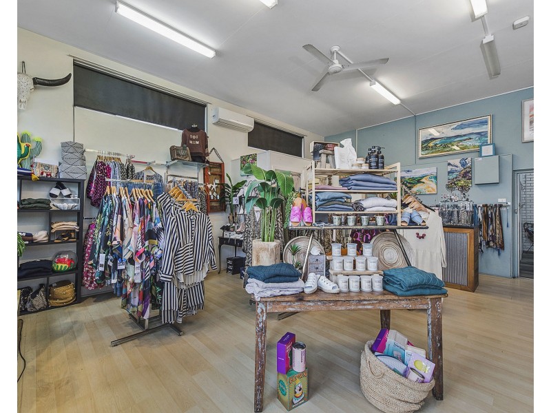 2/4 East Street, Crescent Head NSW 2440