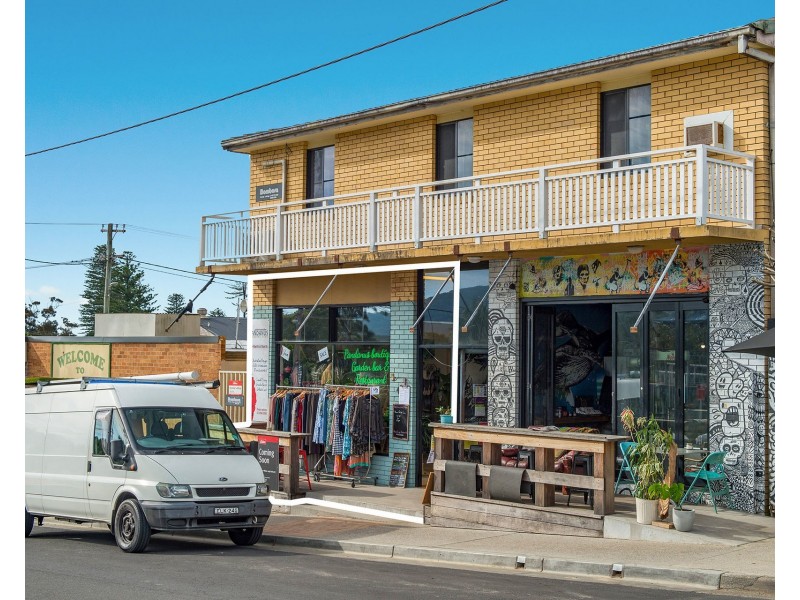 2/4 East Street, Crescent Head NSW 2440