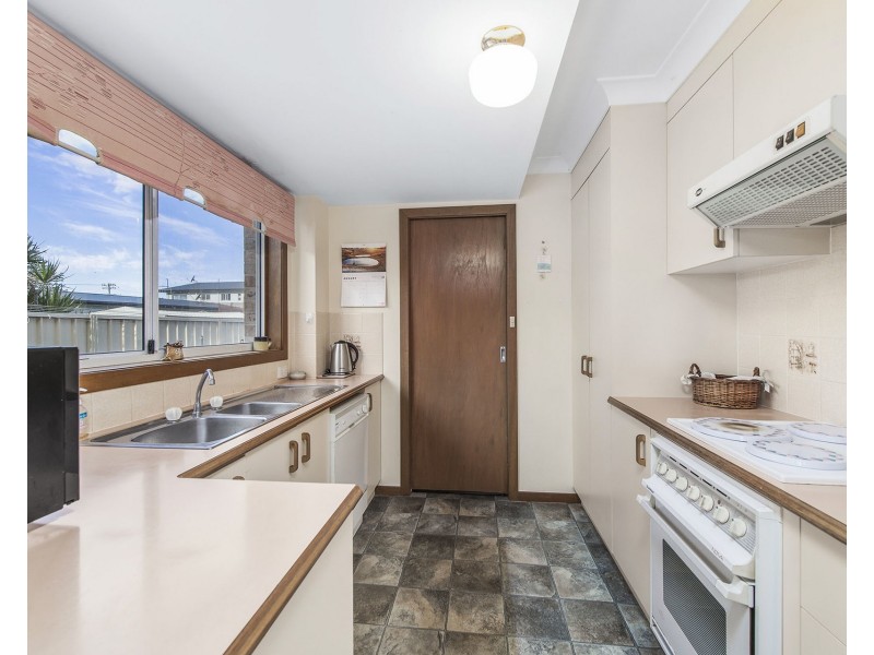 1/5 Baker Drive, Crescent Head NSW 2440
