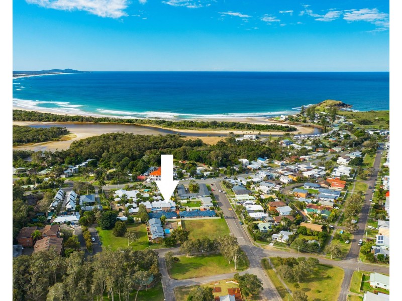 1/5 Baker Drive, Crescent Head NSW 2440