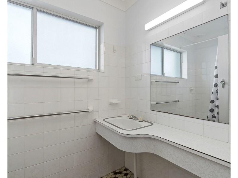 6 Stewart Street, Crescent Head NSW 2440