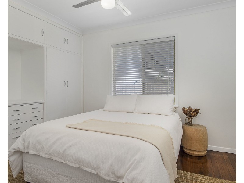 4 Beranghi Street, Crescent Head NSW 2440