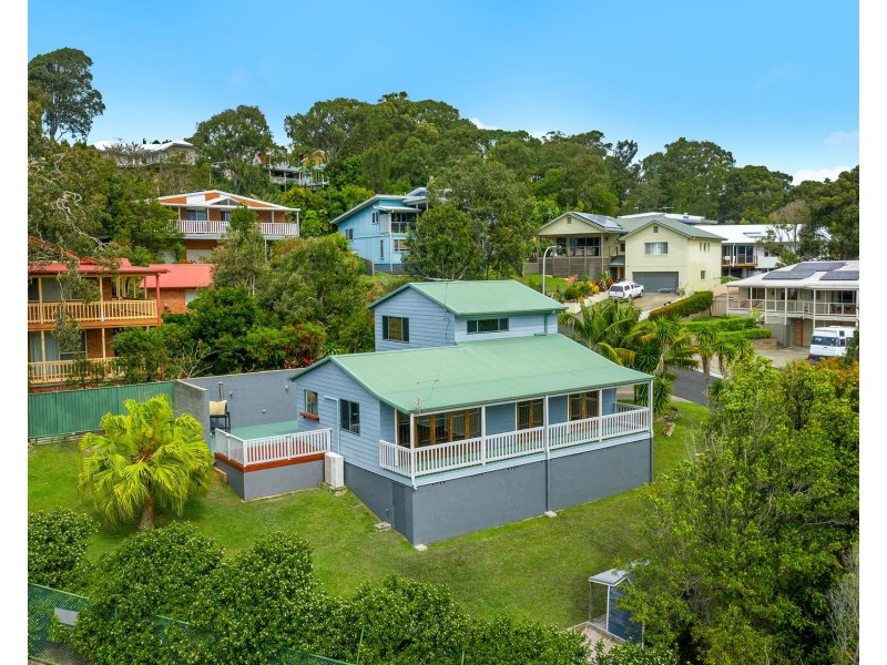 1 William Bailey Place, Crescent Head NSW 2440