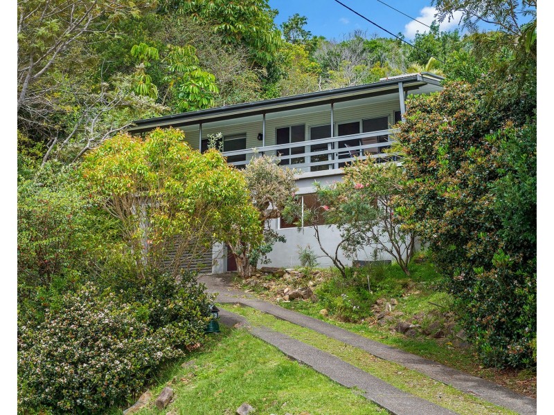 24 Dulconghi Street, Crescent Head NSW 2440