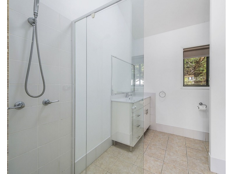 11 Penn Place, Crescent Head NSW 2440