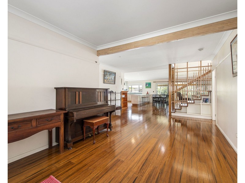 51 Pacific Street, Crescent Head NSW 2440