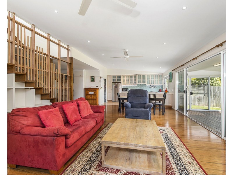 51 Pacific Street, Crescent Head NSW 2440