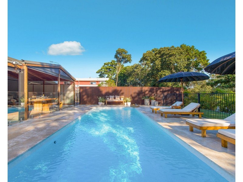 634 Point Plomer Road, Crescent Head NSW 2440