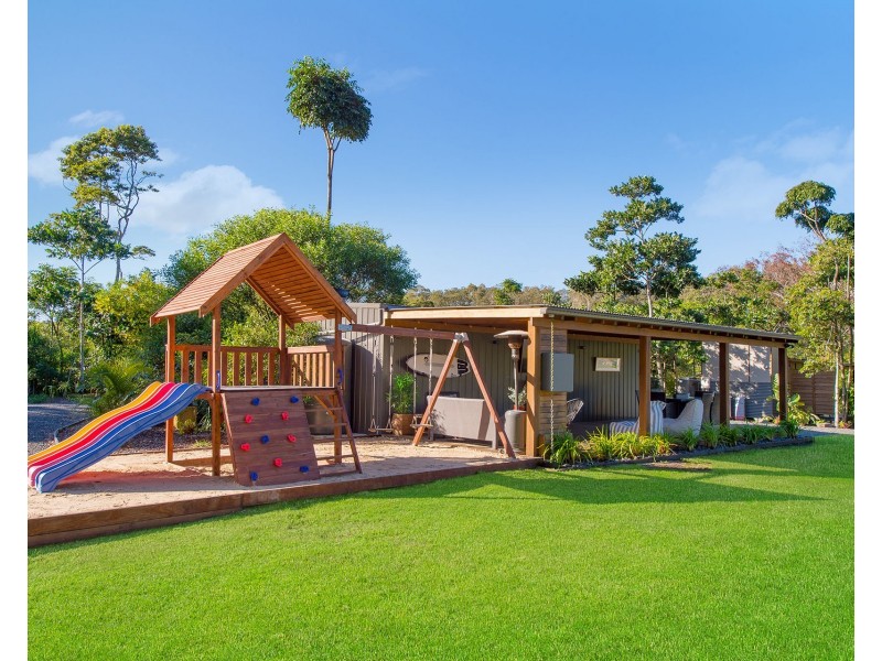 634 Point Plomer Road, Crescent Head NSW 2440