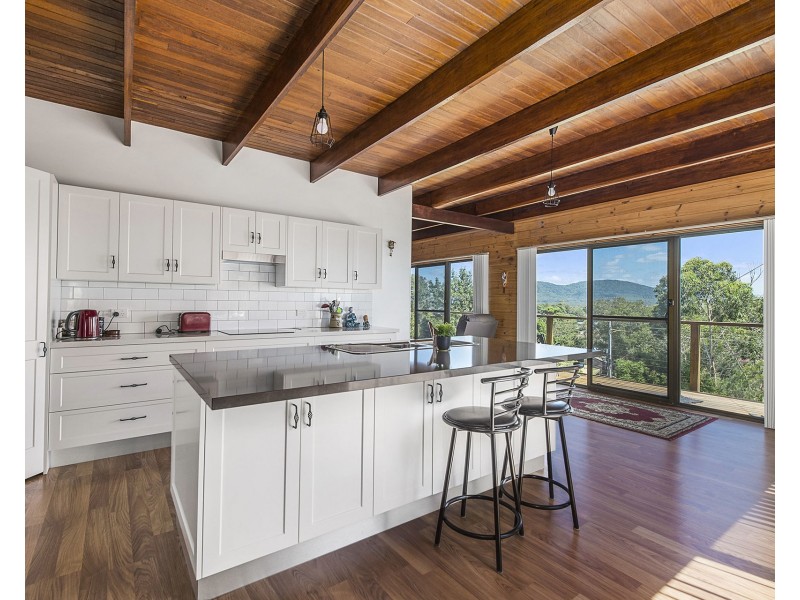 18 Noongah Terrace, Crescent Head NSW 2440