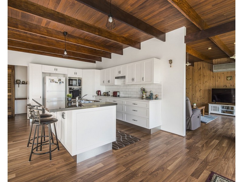 18 Noongah Terrace, Crescent Head NSW 2440