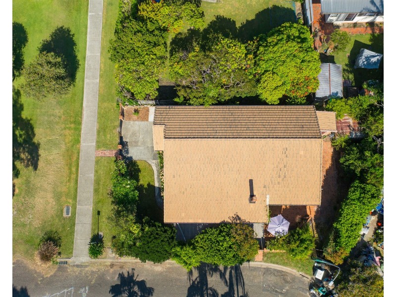 15 Main Street, Crescent Head NSW 2440