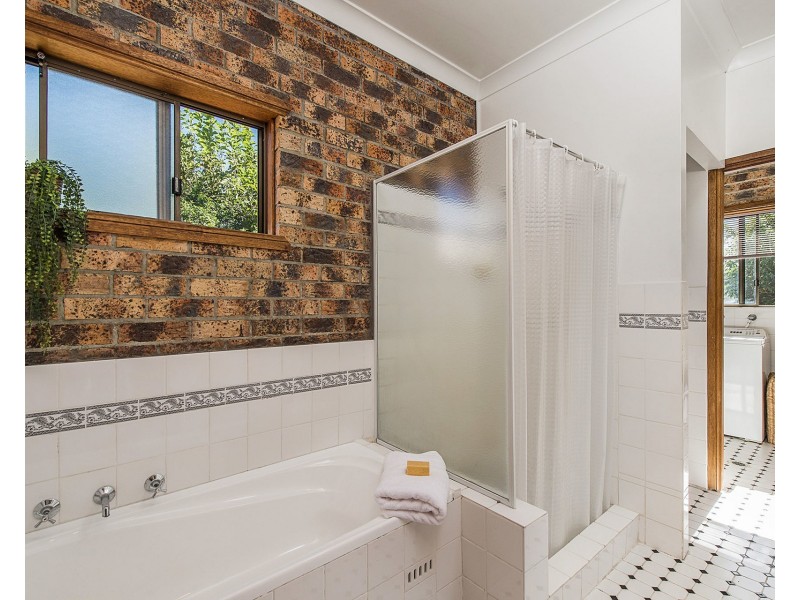 15 Main Street, Crescent Head NSW 2440