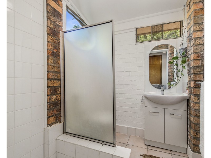 15 Main Street, Crescent Head NSW 2440