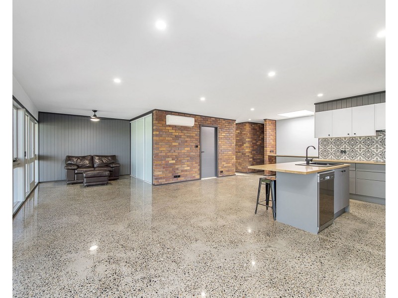 60 Bloomfield Street, South Kempsey NSW 2440