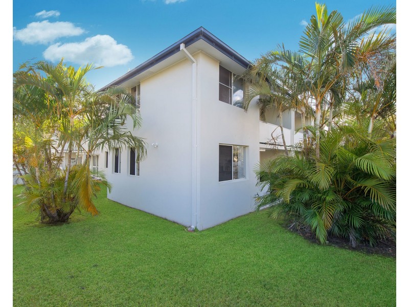 2/1 Main Street, Crescent Head NSW 2440