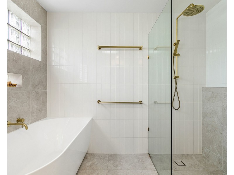 2/1 Allman Place, Crescent Head NSW 2440