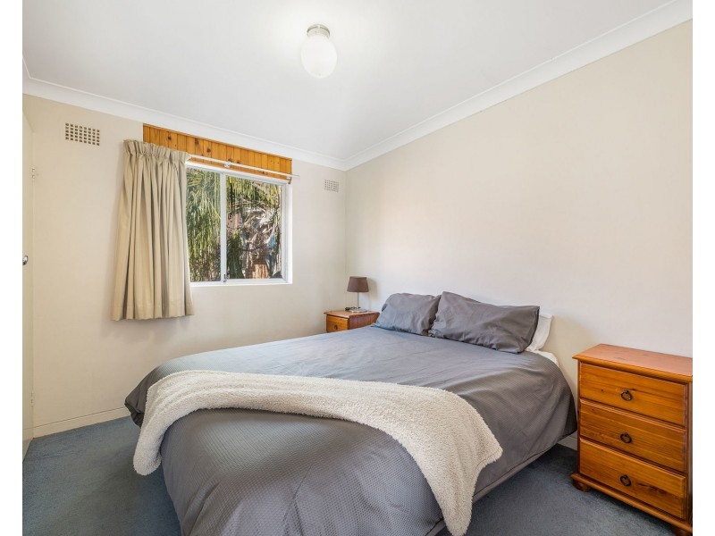 2 Gowing Street, Crescent Head NSW 2440