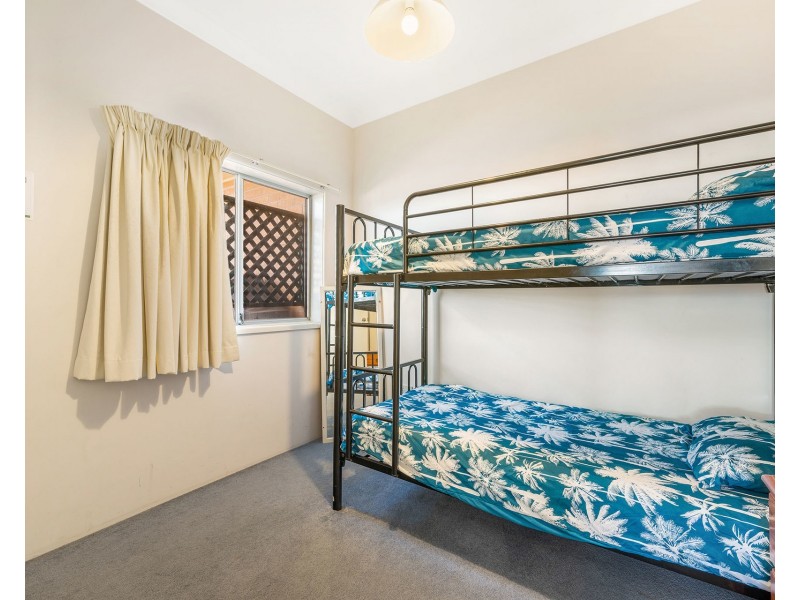 2 Gowing Street, Crescent Head NSW 2440