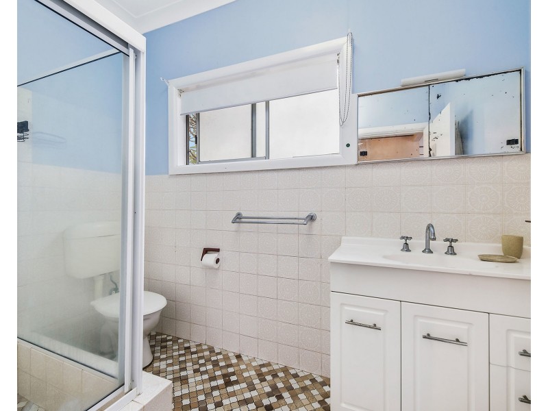 9 Pacific Street, Crescent Head NSW 2440