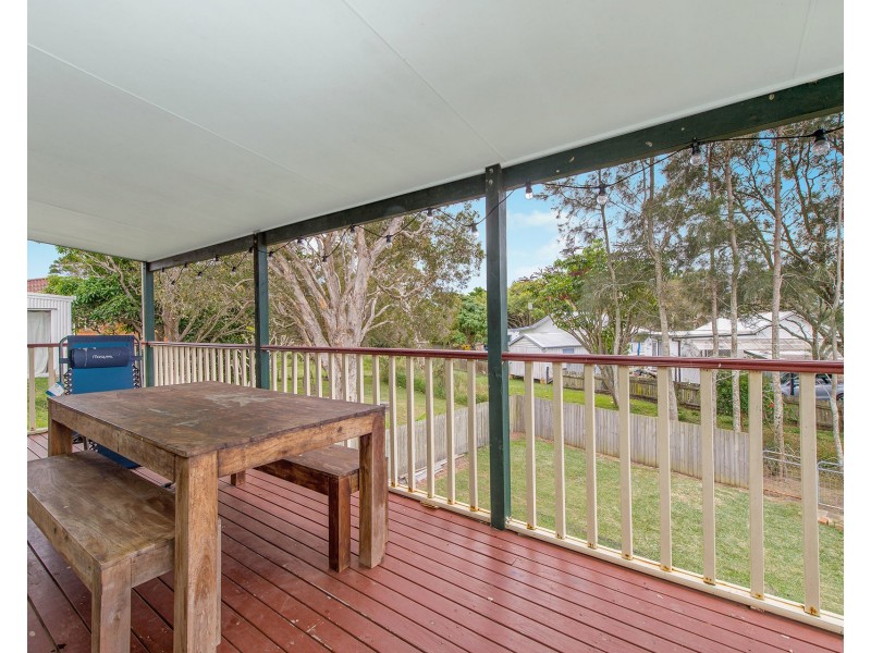 9 Pacific Street, Crescent Head NSW 2440