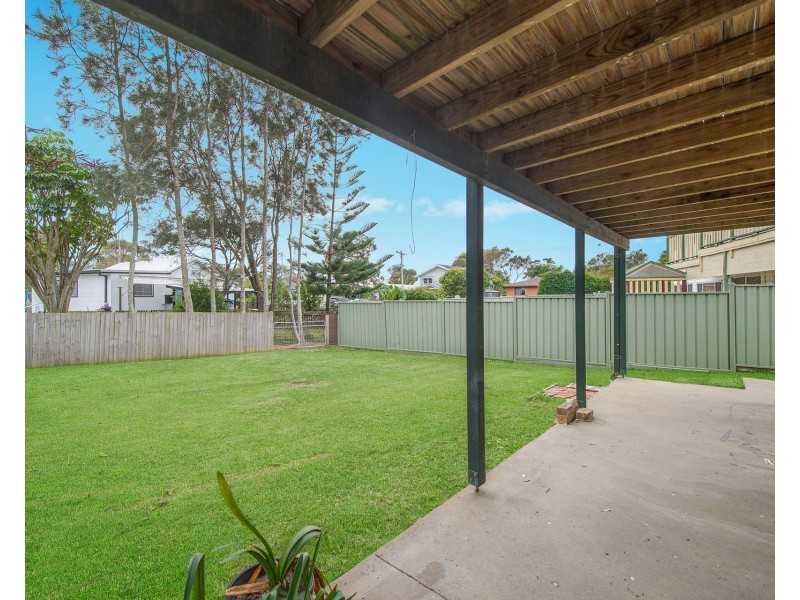 9 Pacific Street, Crescent Head NSW 2440