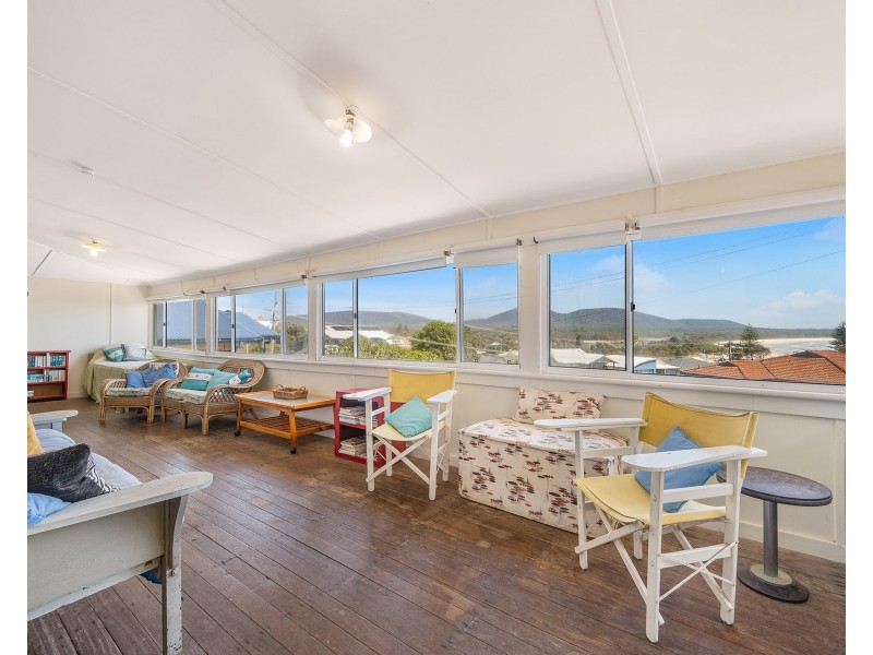 18 Stewart Street, Crescent Head NSW 2440