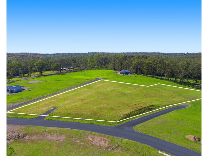 17 Massie Place, Dondingalong NSW 2440