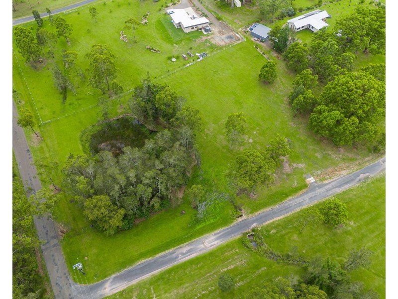 1 Sunshine Lane, Crescent Head NSW 2440