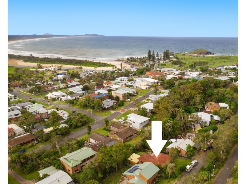 11 Noongah Terrace, Crescent Head NSW 2440