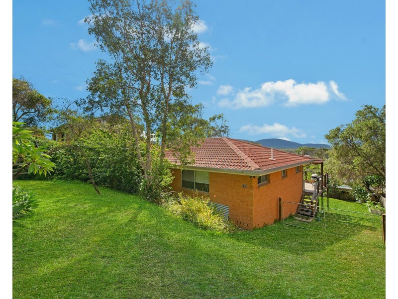 11 Noongah Terrace, Crescent Head NSW 2440