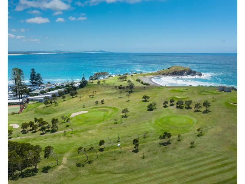 11 Noongah Terrace, Crescent Head NSW 2440